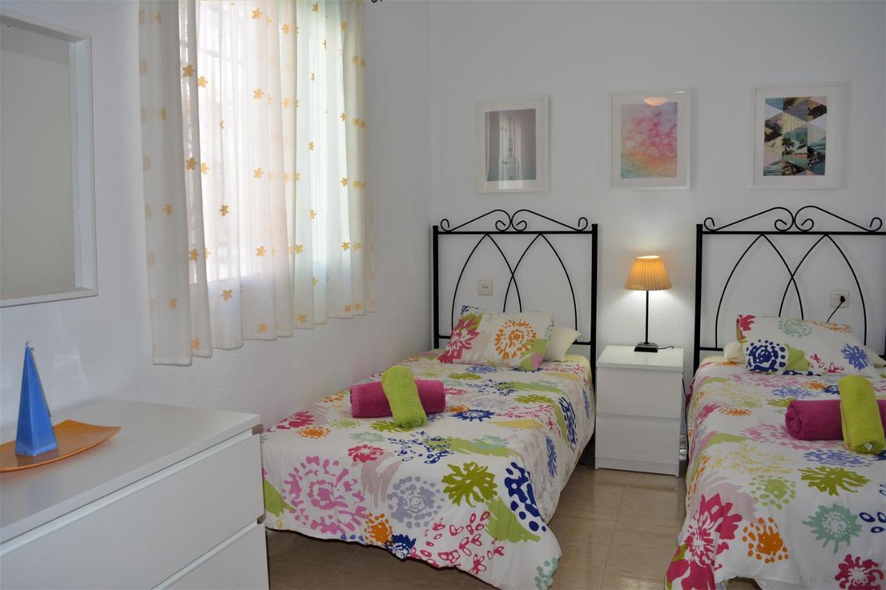 Villa Peperent Casa Pino Nerja Exterior foto