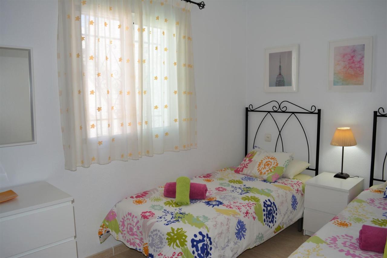 Villa Peperent Casa Pino Nerja Exterior foto