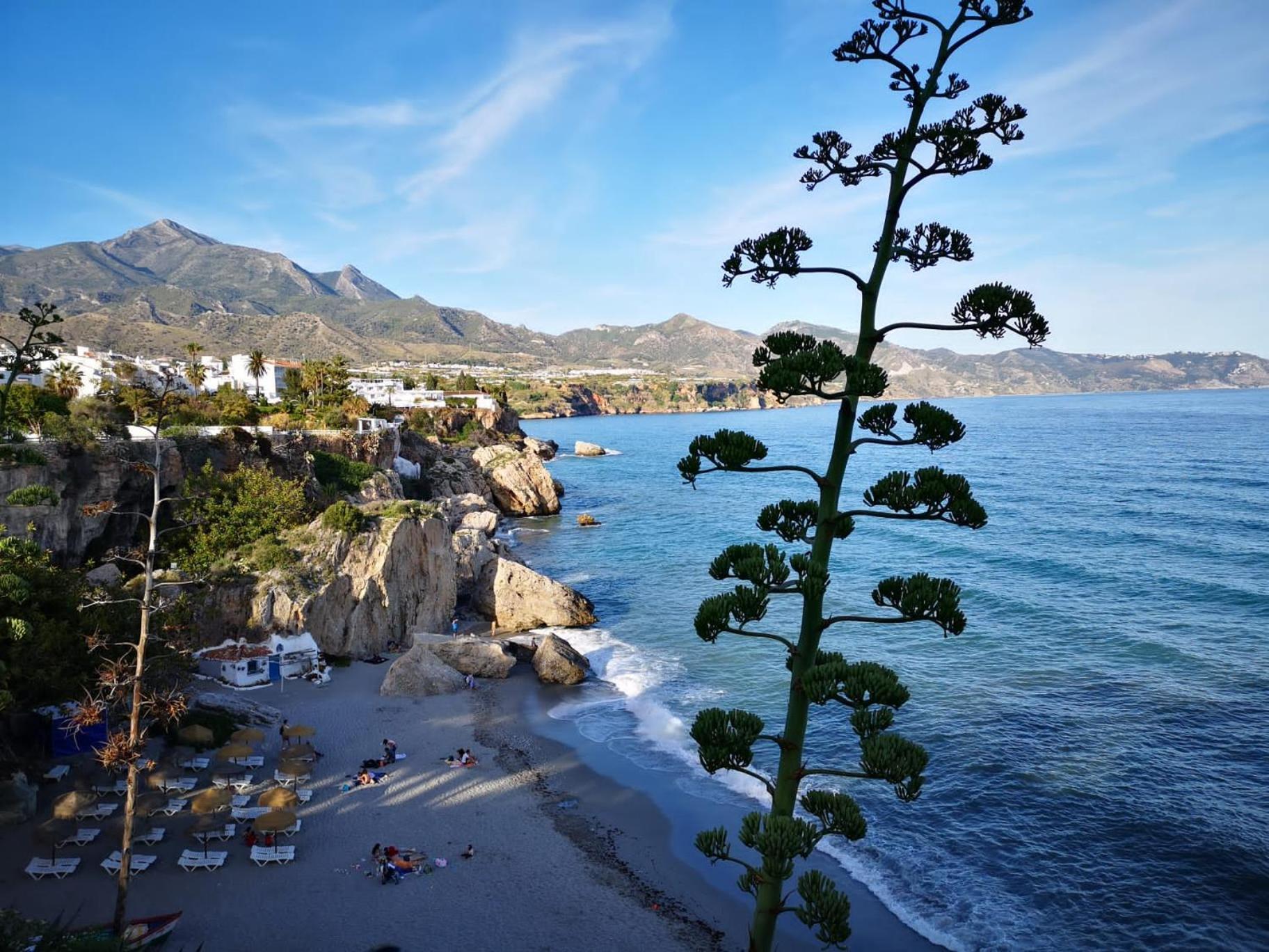 Villa Peperent Casa Pino Nerja Exterior foto